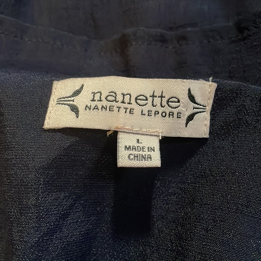 Nanette Size Large Navy/White Lace Blouse Size L - Picture 4 of 6